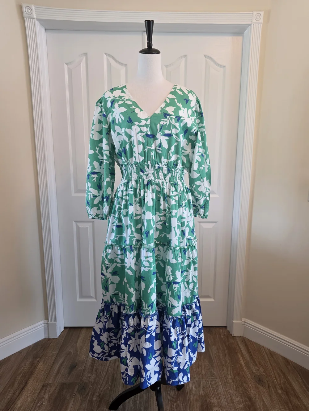 Southern Tide Green and Blue Floral Dress - Picture 2 of 13